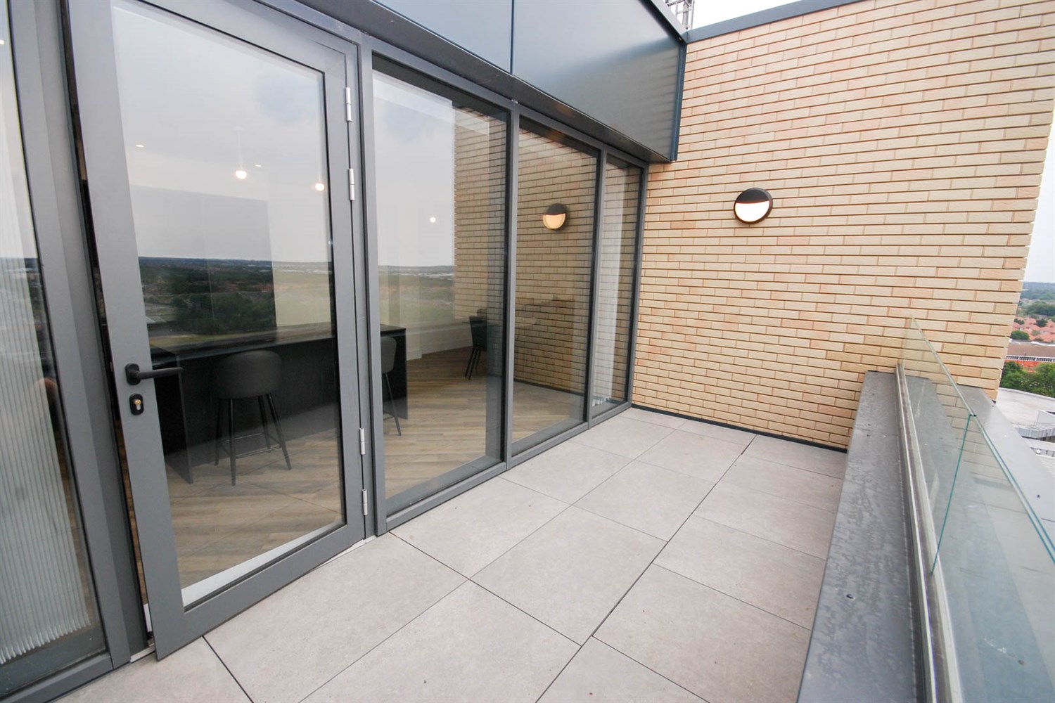 2 bed penthouse to rent in Regents Plaza, Gosforth  - Property Image 8