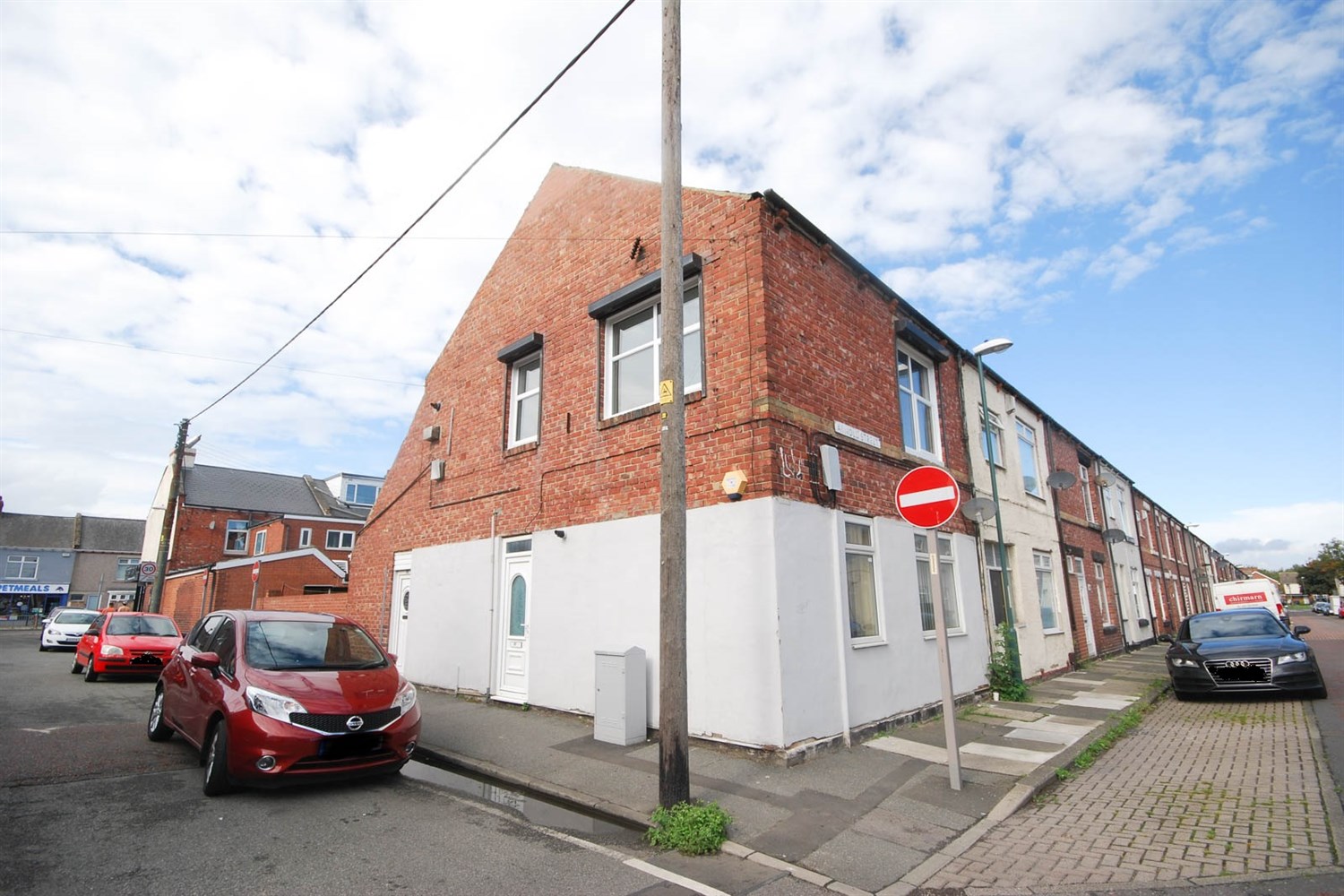 2 bed flat for sale in Arnold Street, Boldon Colliery  - Property Image 1