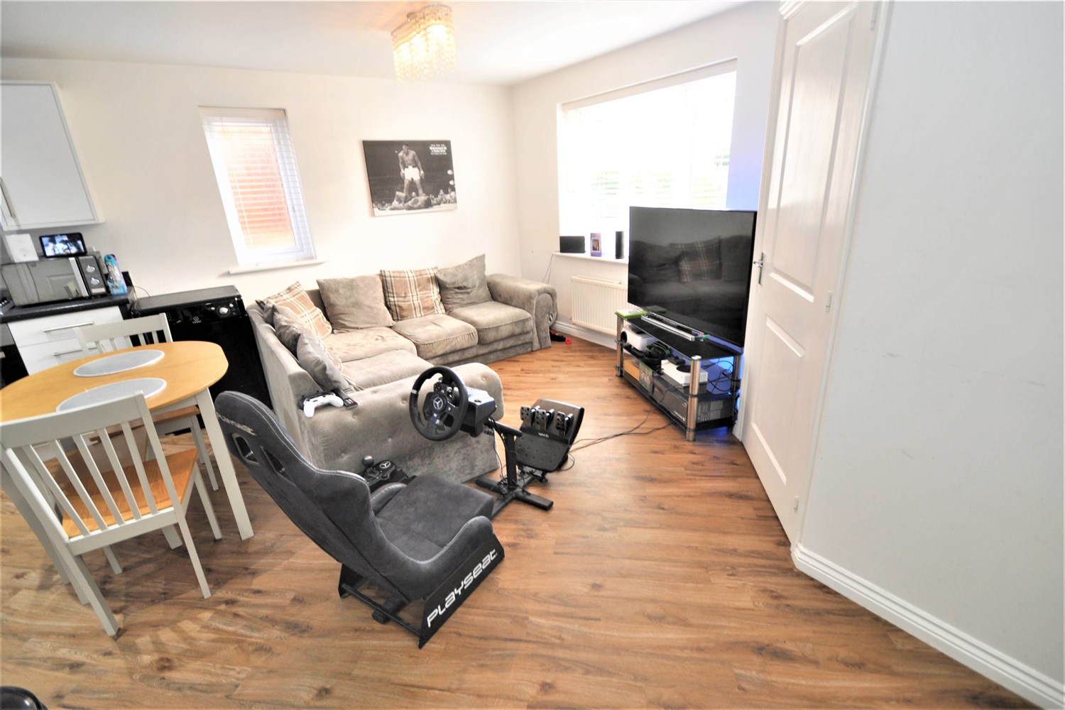 2 bed house for sale in Swan Court, Sunderland  - Property Image 4