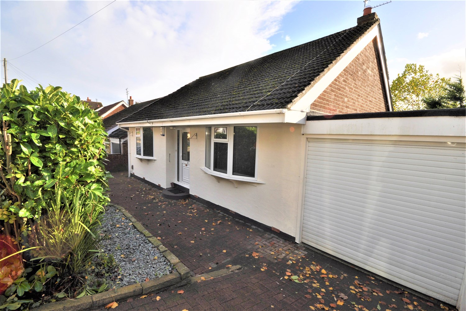 2 bed detached bungalow to rent in Ettrick Gardens, Sunderland  - Property Image 1