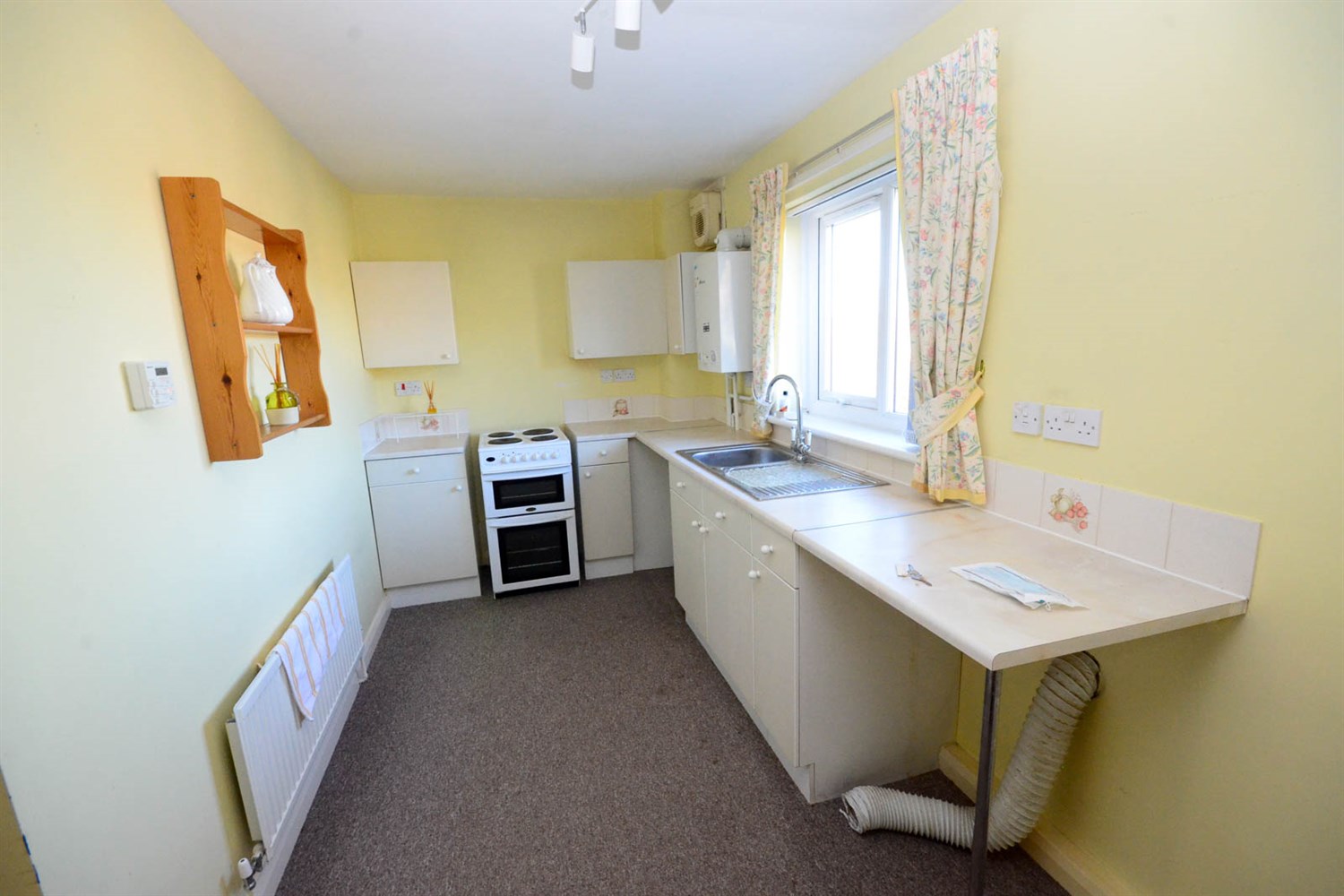 2 bed flat for sale in Orchard Park, Birtley  - Property Image 3