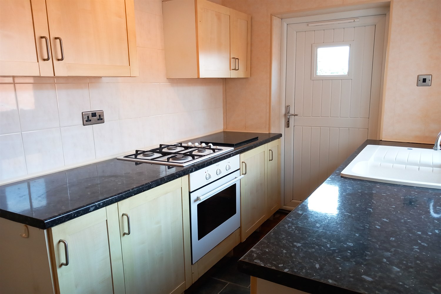 2 bed flat for sale in Roseberry Terrace, Boldon Colliery  - Property Image 3