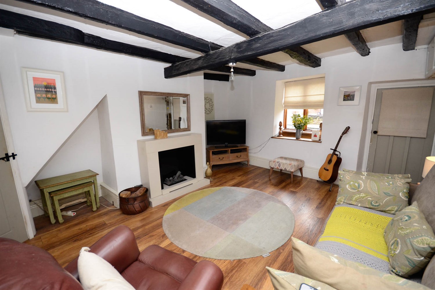 4 bed detached cottage for sale in Monkton Village, Jarrow  - Property Image 5