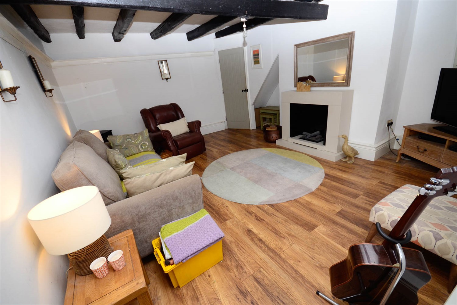 4 bed detached cottage for sale in Monkton Village, Jarrow  - Property Image 3