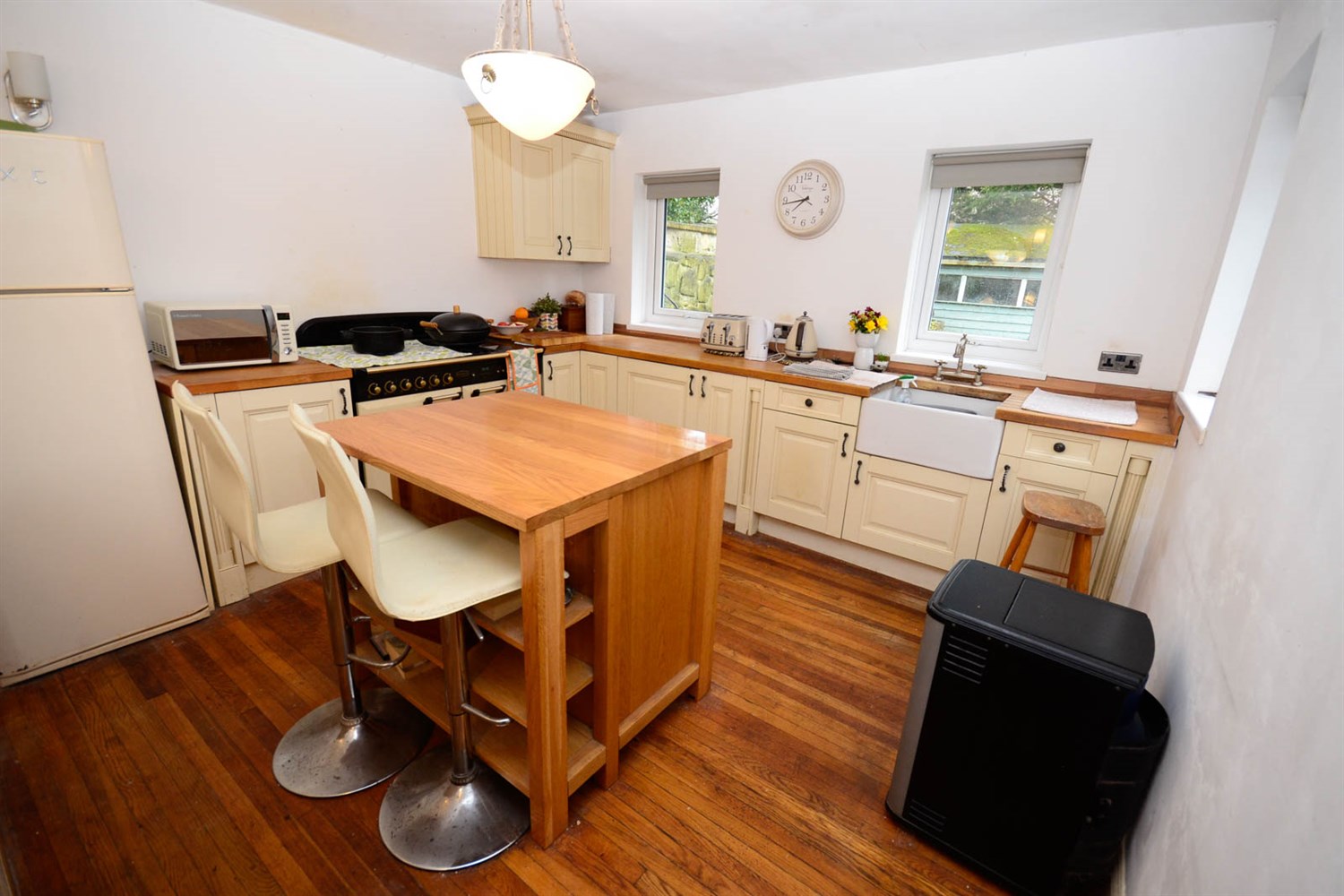 4 bed detached cottage for sale in Monkton Village, Jarrow  - Property Image 6