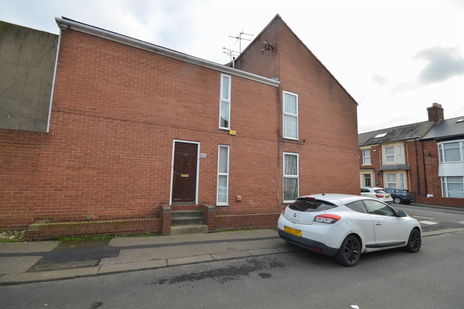 2 bed flat for sale in Thornhill, Sunderland  - Property Image 7