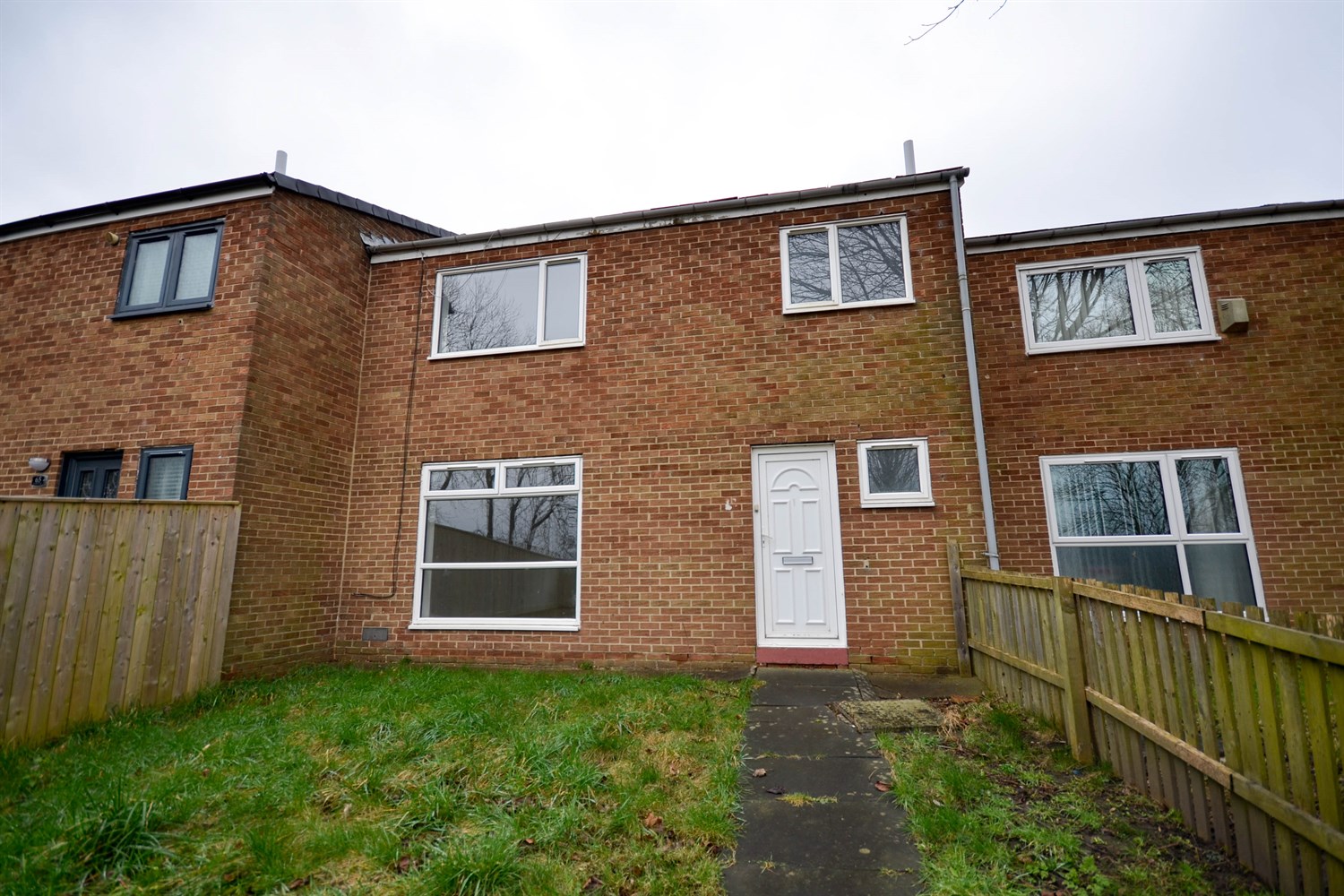 3 bed semi-detached house for sale in Portmeads Rise, Birtley - Property Image 1