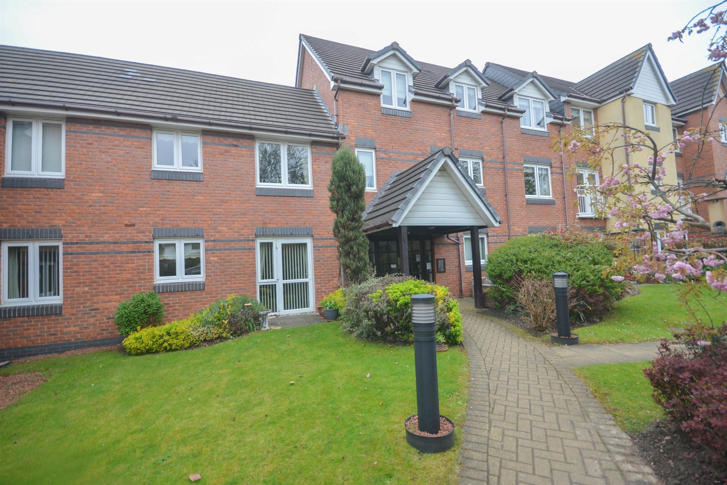 1 bed flat for sale in Willow Bank Court, East Boldon  - Property Image 1