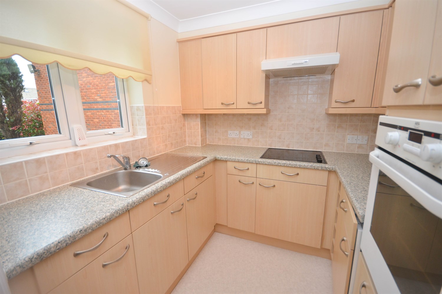1 bed flat for sale in Willow Bank Court, East Boldon  - Property Image 8