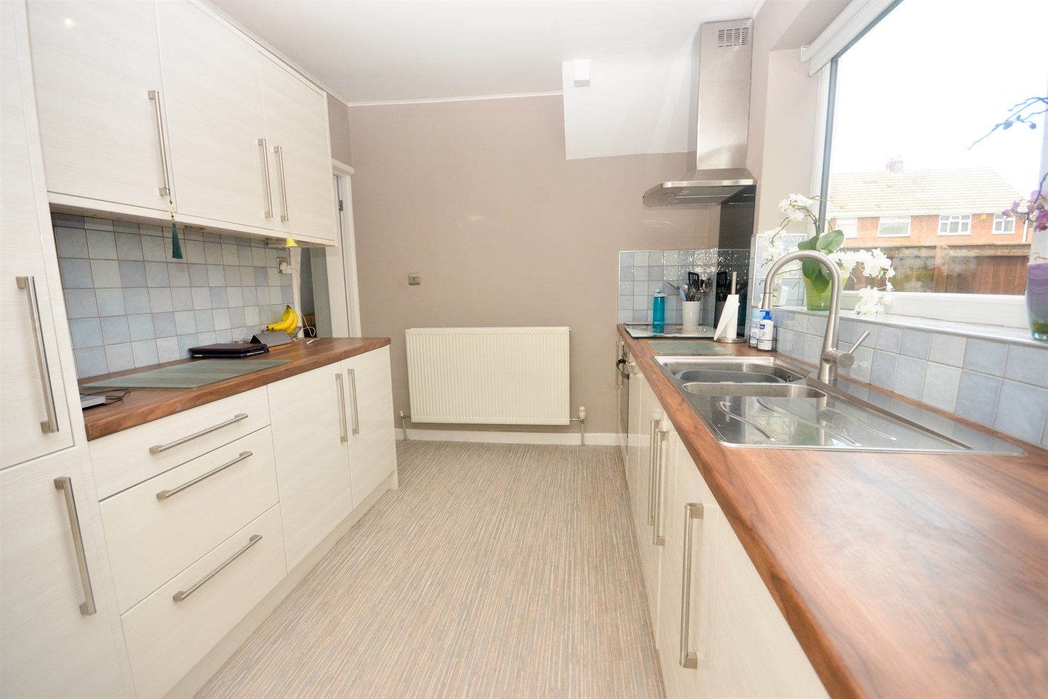 3 bed semi-detached house for sale in Windsor Drive, Cleadon  - Property Image 7