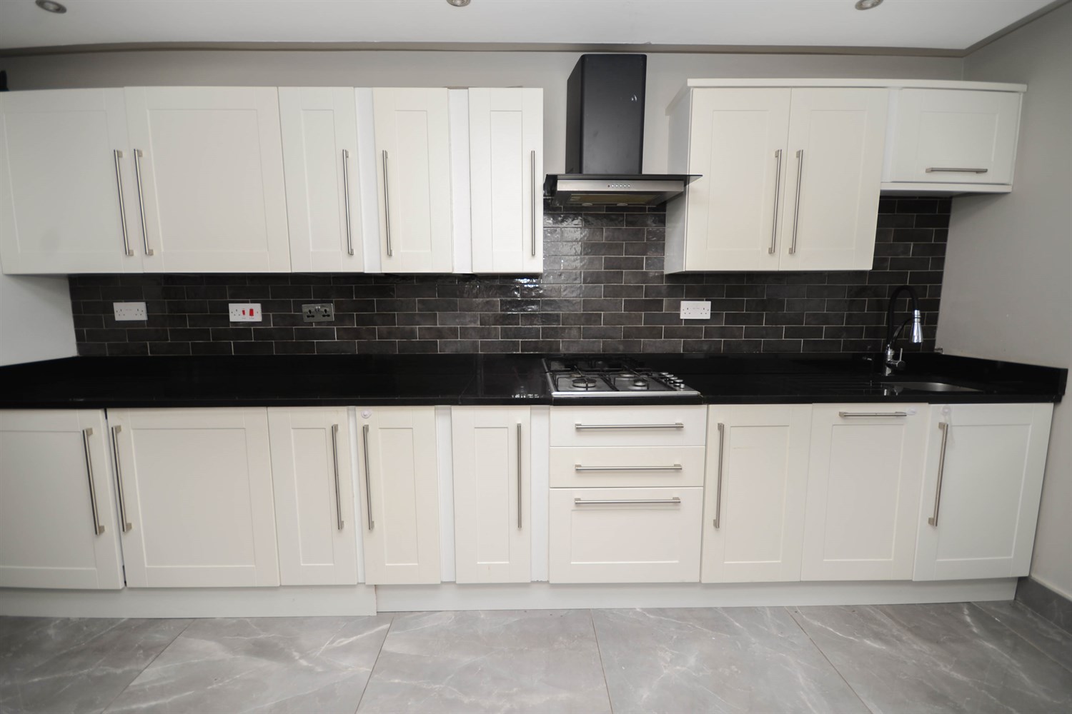 2 bed house for sale in Wharton Street, South Shields  - Property Image 5