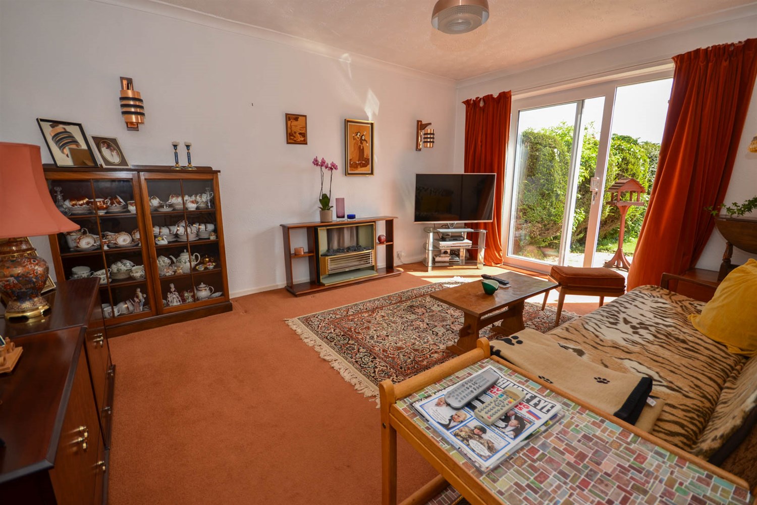 2 bed semi-detached bungalow for sale in Canterbury Way, Wideopen  - Property Image 2