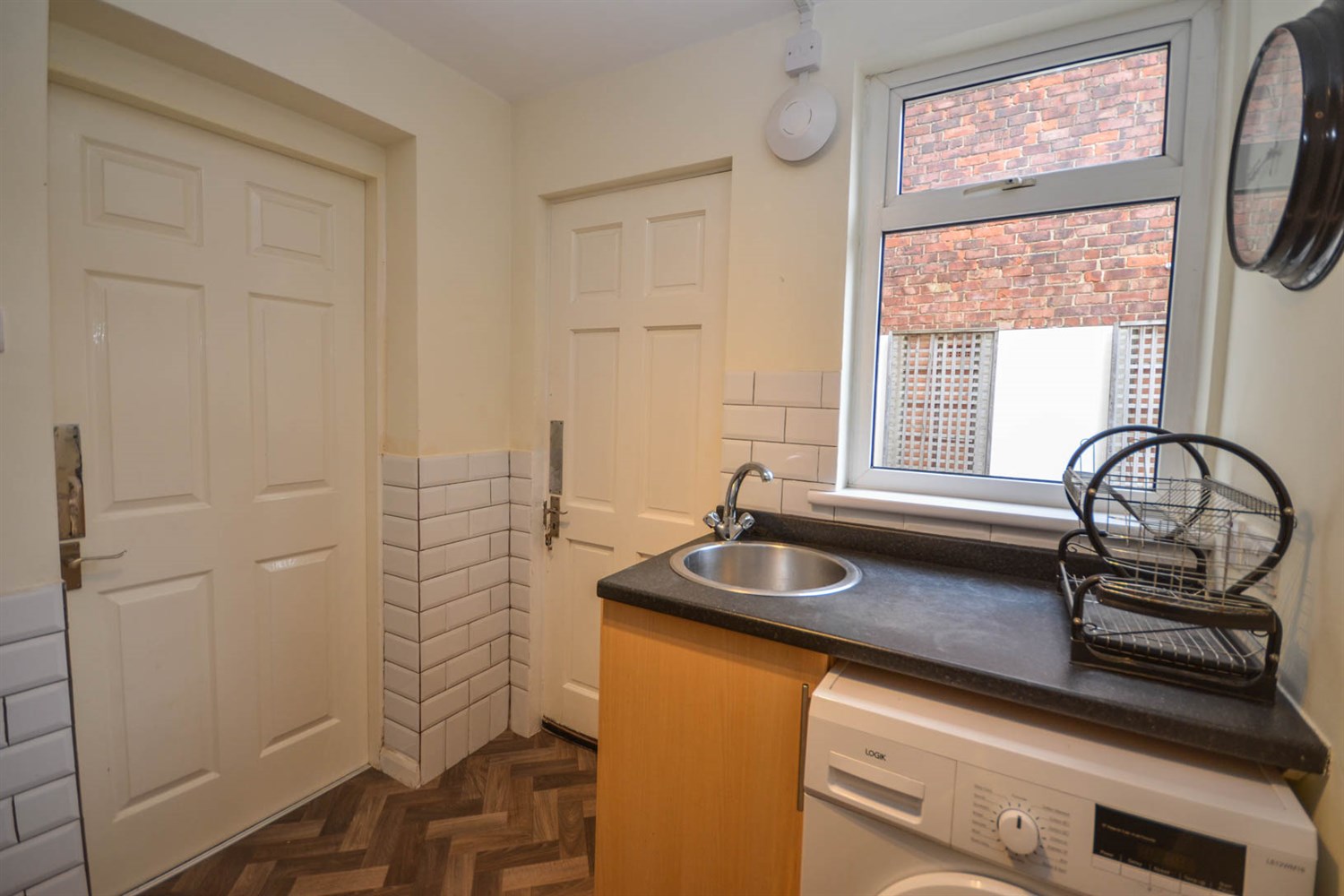 2 bed flat for sale in Beaumont Terrace, Gosforth  - Property Image 3