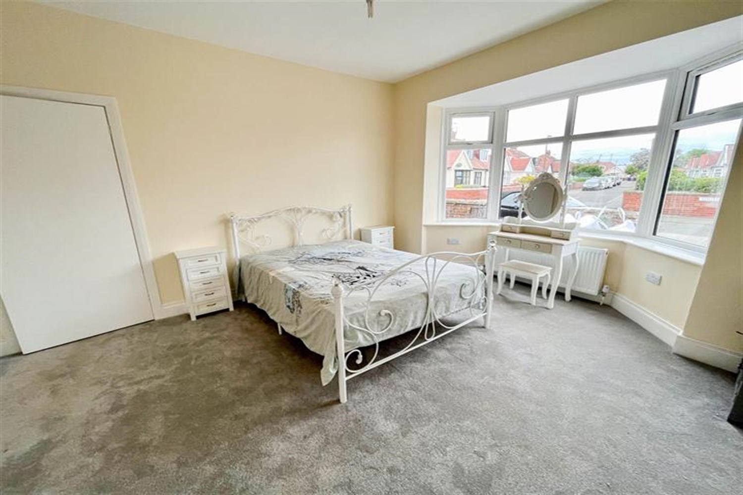 2 bed semi-detached bungalow for sale in Southfield Road, South Shields - Property Image 1