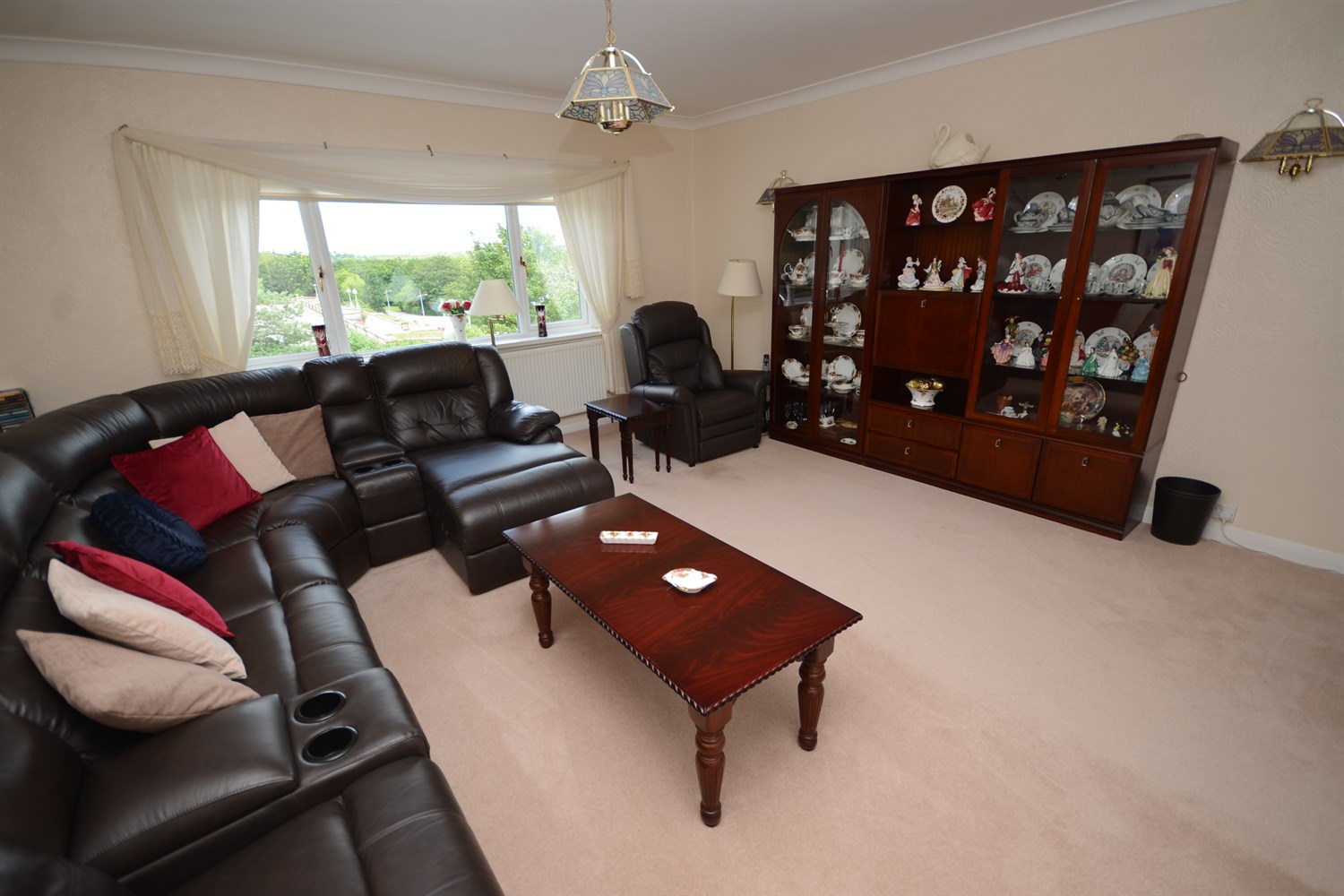 4 bed end of terrace house for sale in Beach Road, South Shields  - Property Image 3