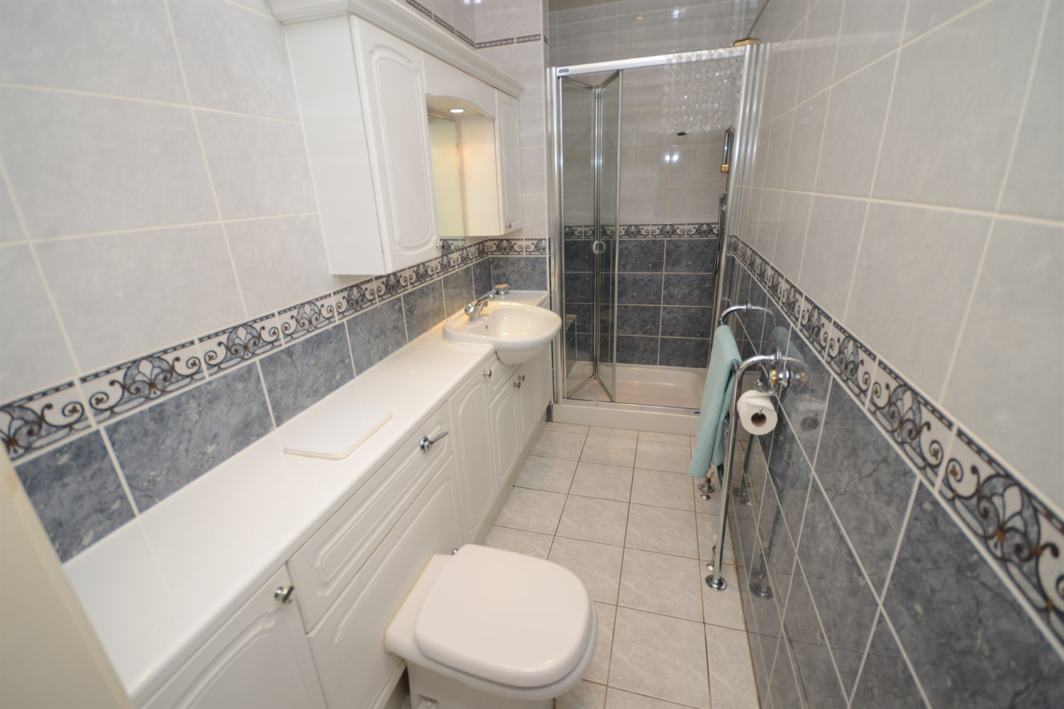 4 bed end of terrace house for sale in Beach Road, South Shields  - Property Image 6