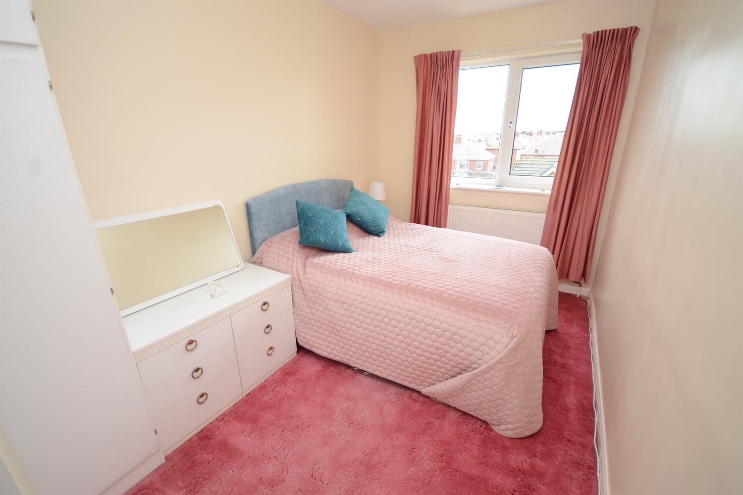 4 bed end of terrace house for sale in Beach Road, South Shields  - Property Image 12