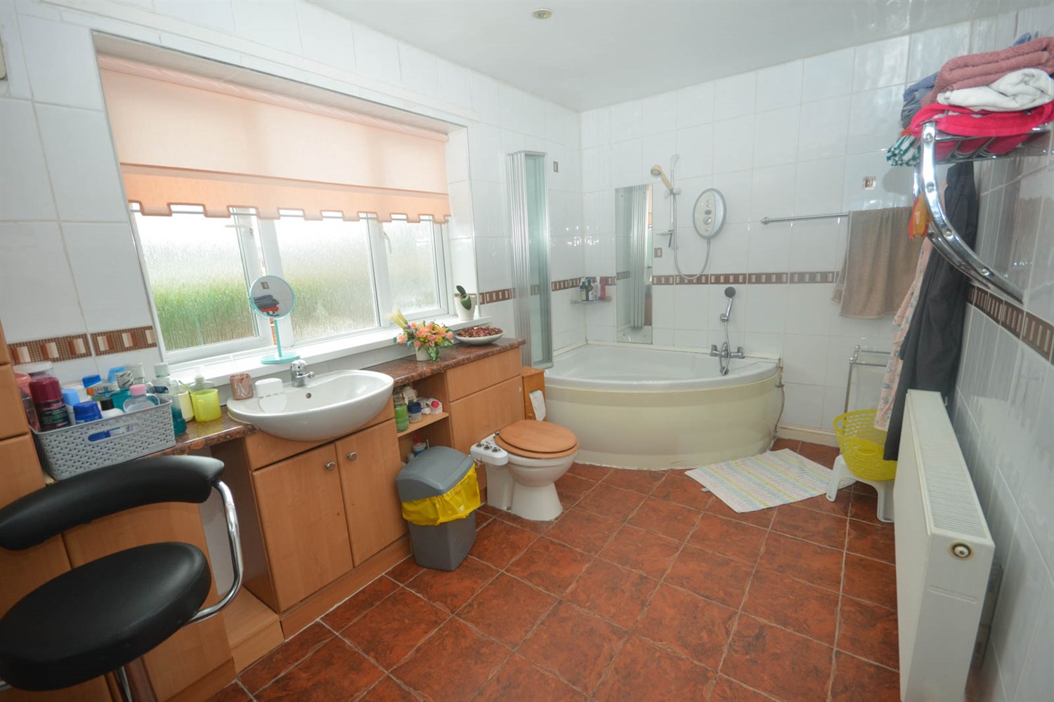 5 bed detached house for sale in Eastleigh Close, Boldon Colliery  - Property Image 16