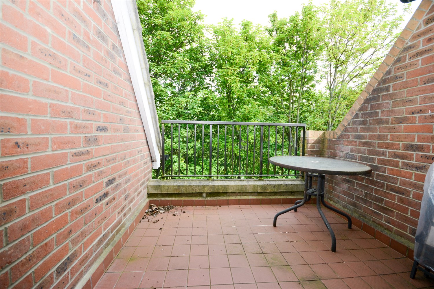2 bed apartment for sale in Highbridge, Gosforth  - Property Image 14