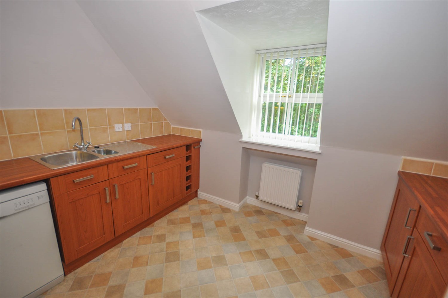 2 bed apartment for sale in Highbridge, Gosforth  - Property Image 7