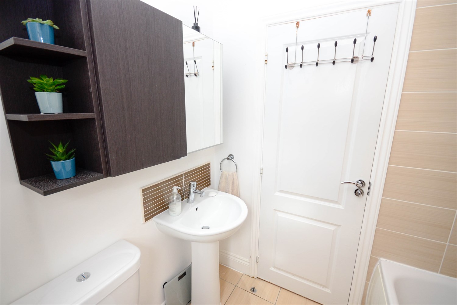 3 bed semi-detached house for sale in Bishops Park Road, Gateshead  - Property Image 16