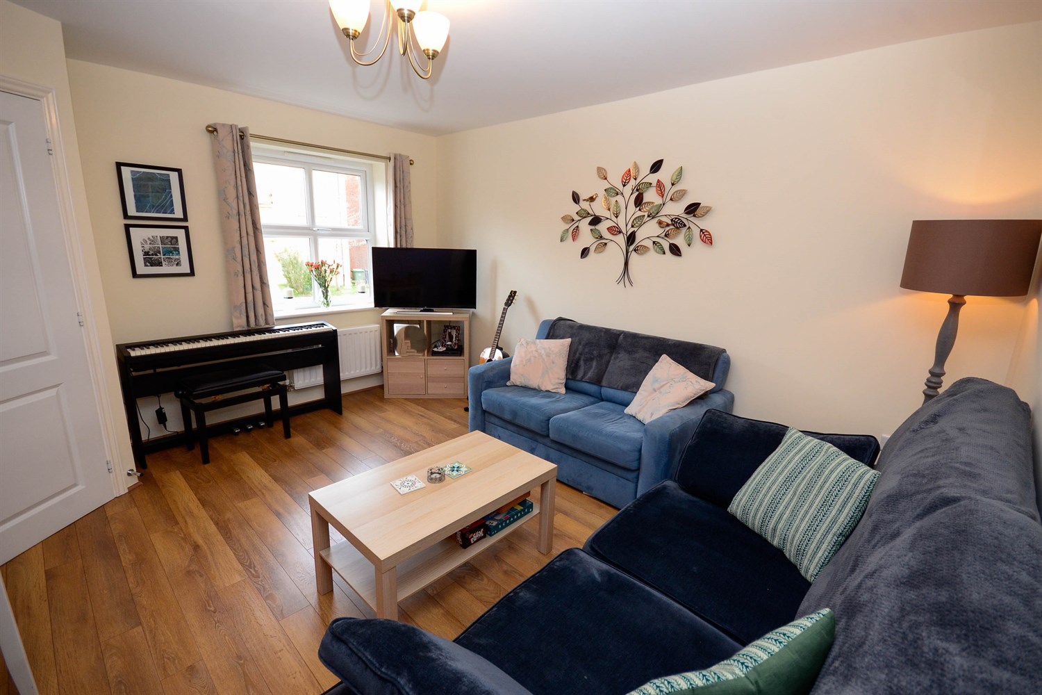 3 bed semi-detached house for sale in Bishops Park Road, Gateshead  - Property Image 2