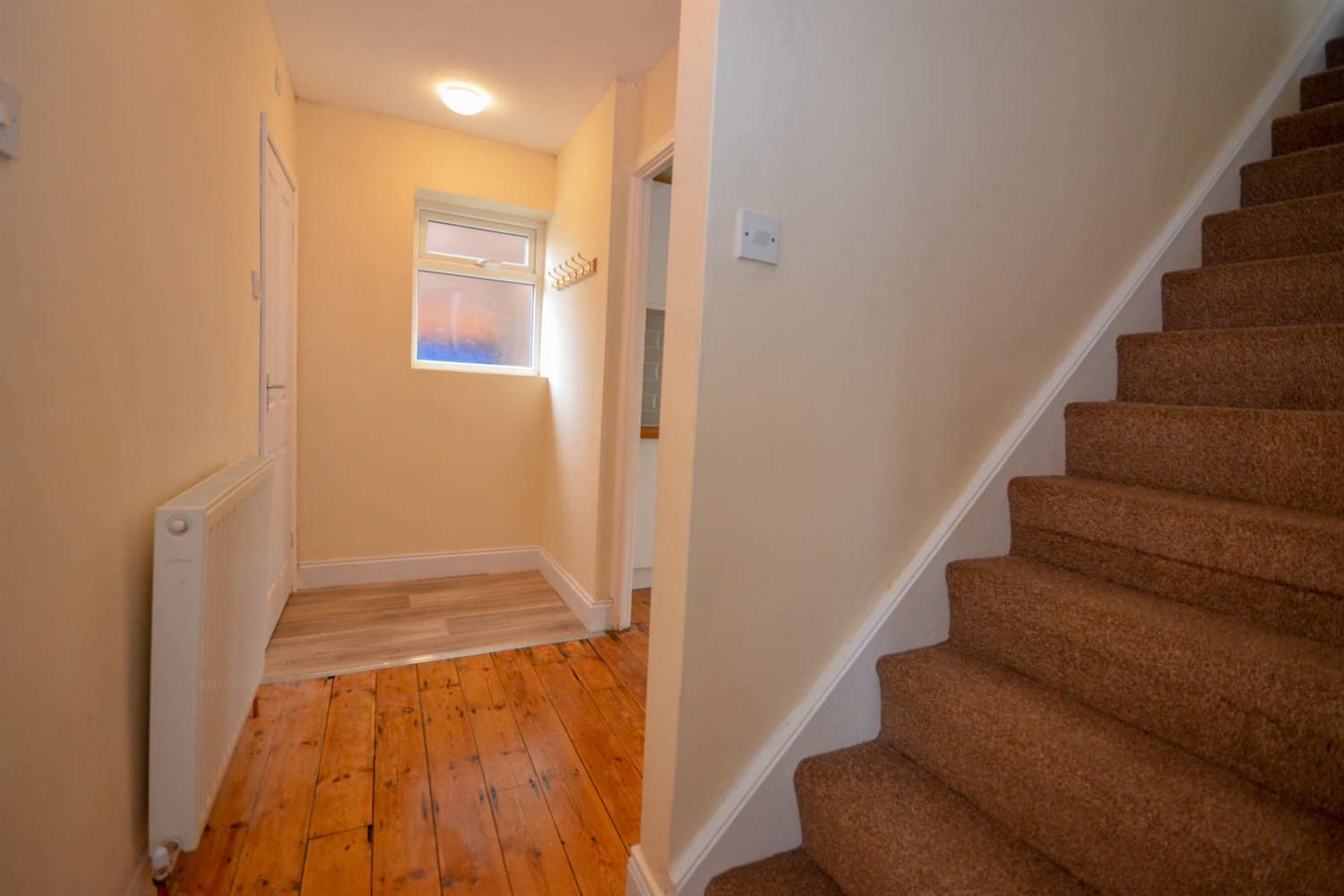 2 bed semi-detached house for sale in Hollywood Crescent, Gosforth  - Property Image 4