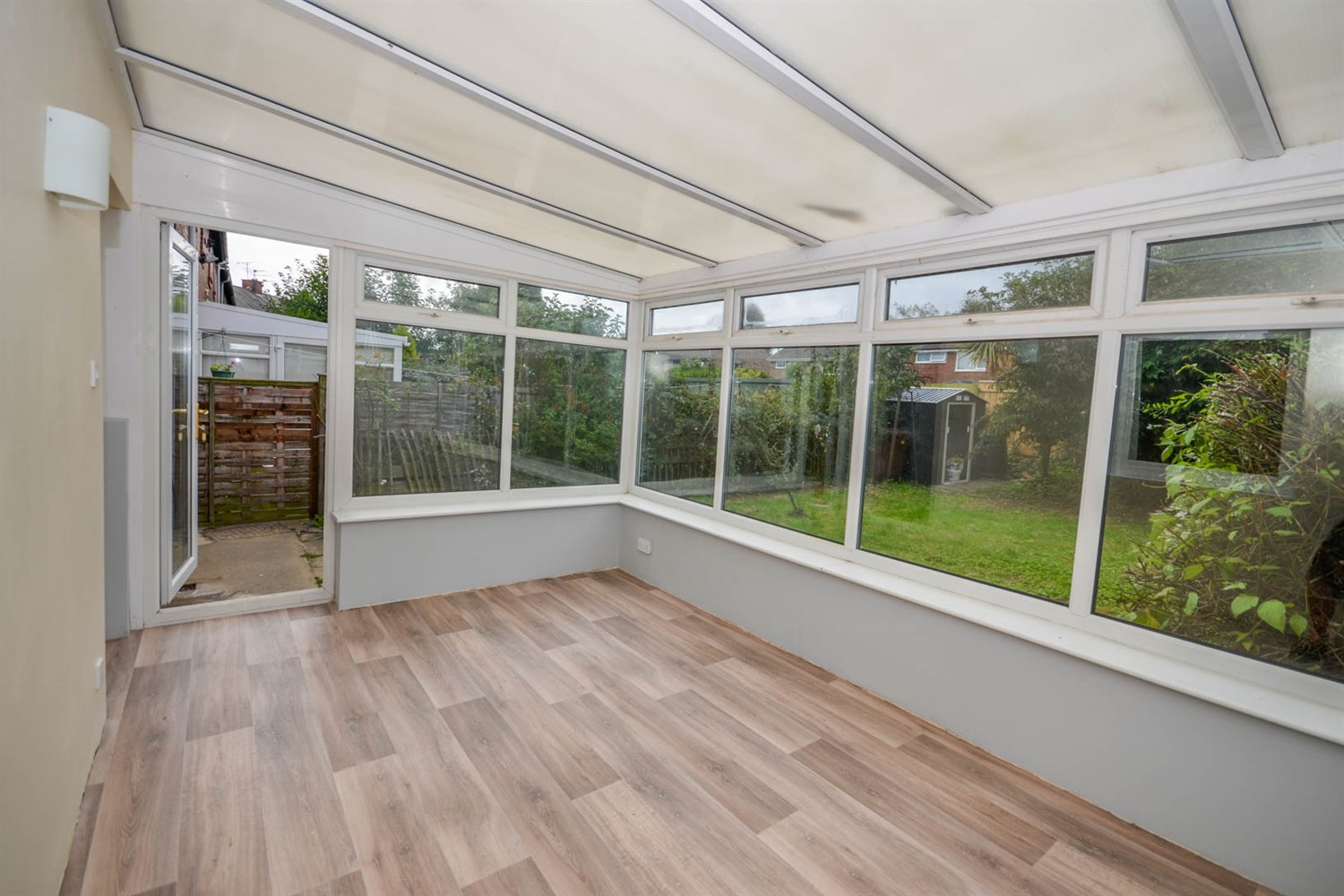 2 bed semi-detached house for sale in Hollywood Crescent, Gosforth  - Property Image 7