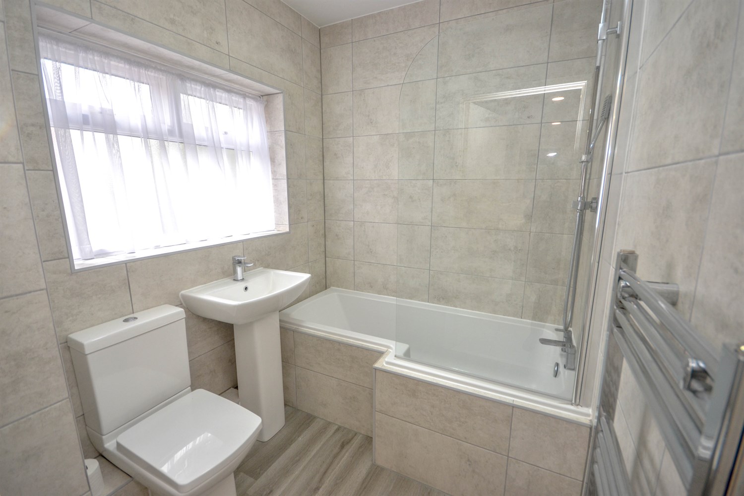 3 bed flat for sale in Hamilton Terrace, West Boldon  - Property Image 4