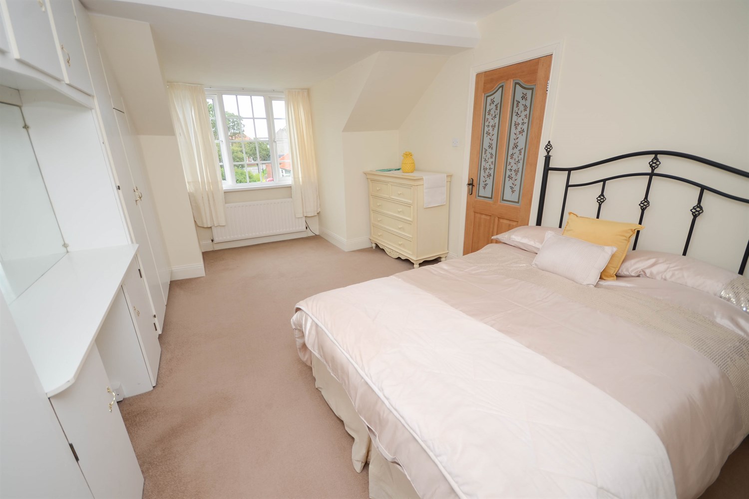 3 bed semi-detached house for sale in Central Gardens, South Shields  - Property Image 16