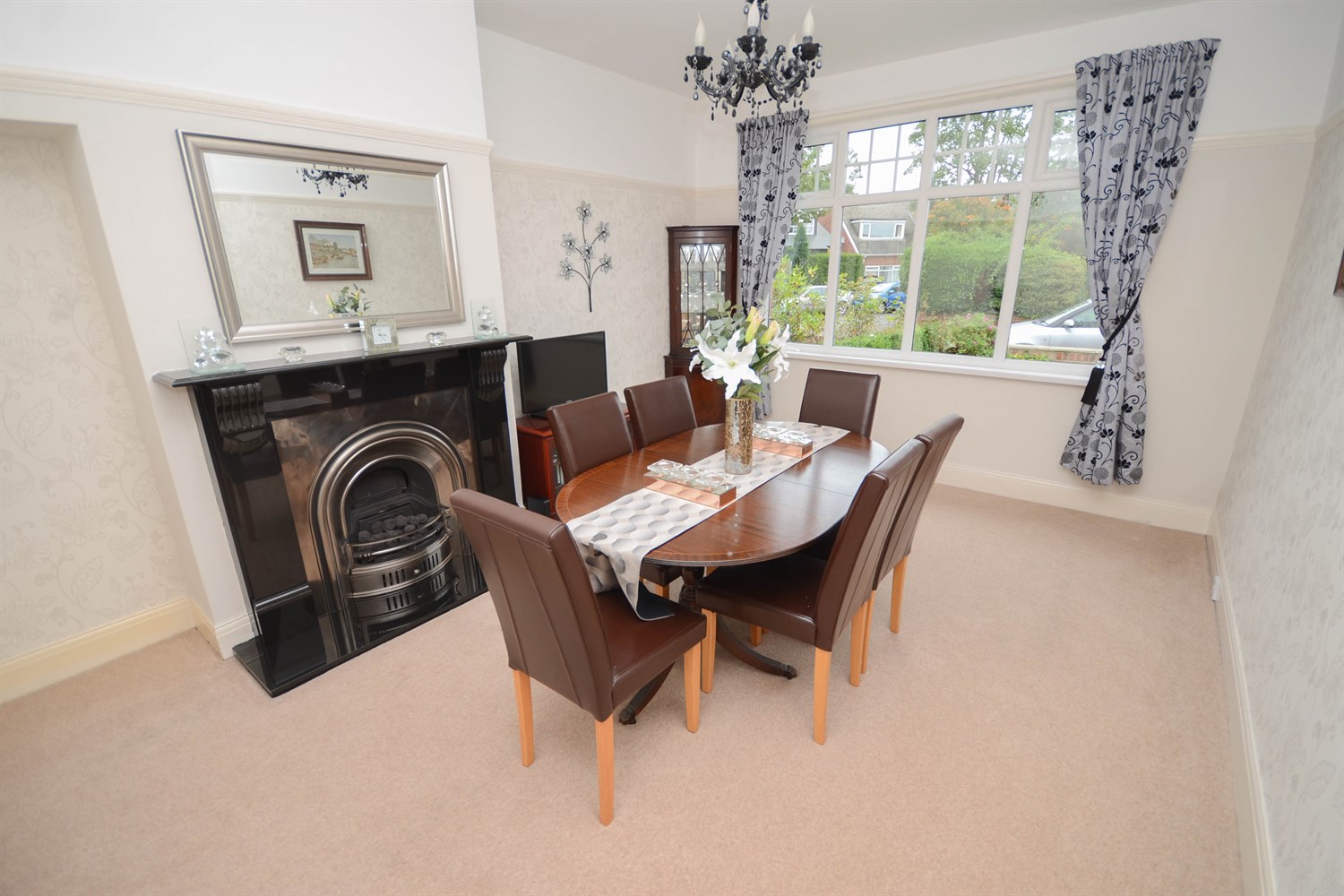 3 bed semi-detached house for sale in Central Gardens, South Shields  - Property Image 5