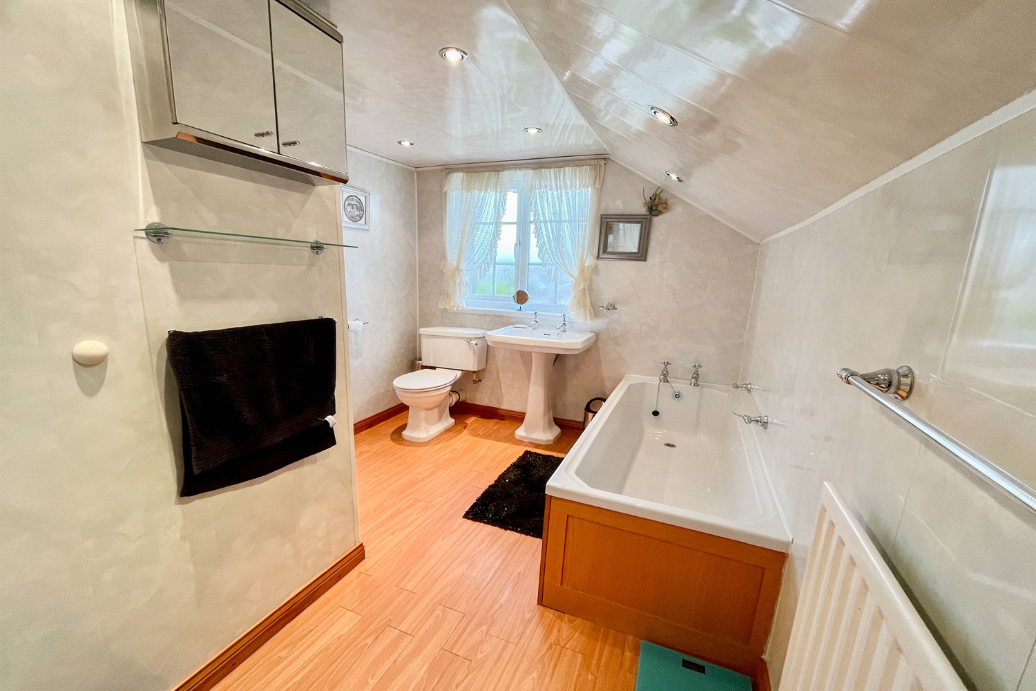 3 bed semi-detached house for sale in Central Gardens, South Shields  - Property Image 19