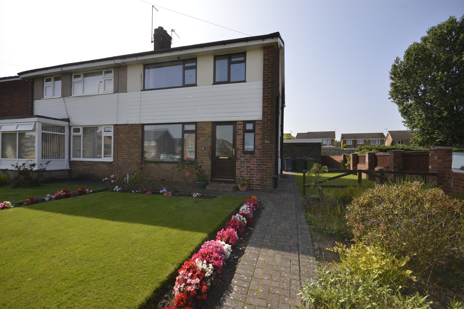 3 bed semi-detached house for sale in Campbell Park Road, Hebburn - Property Image 1