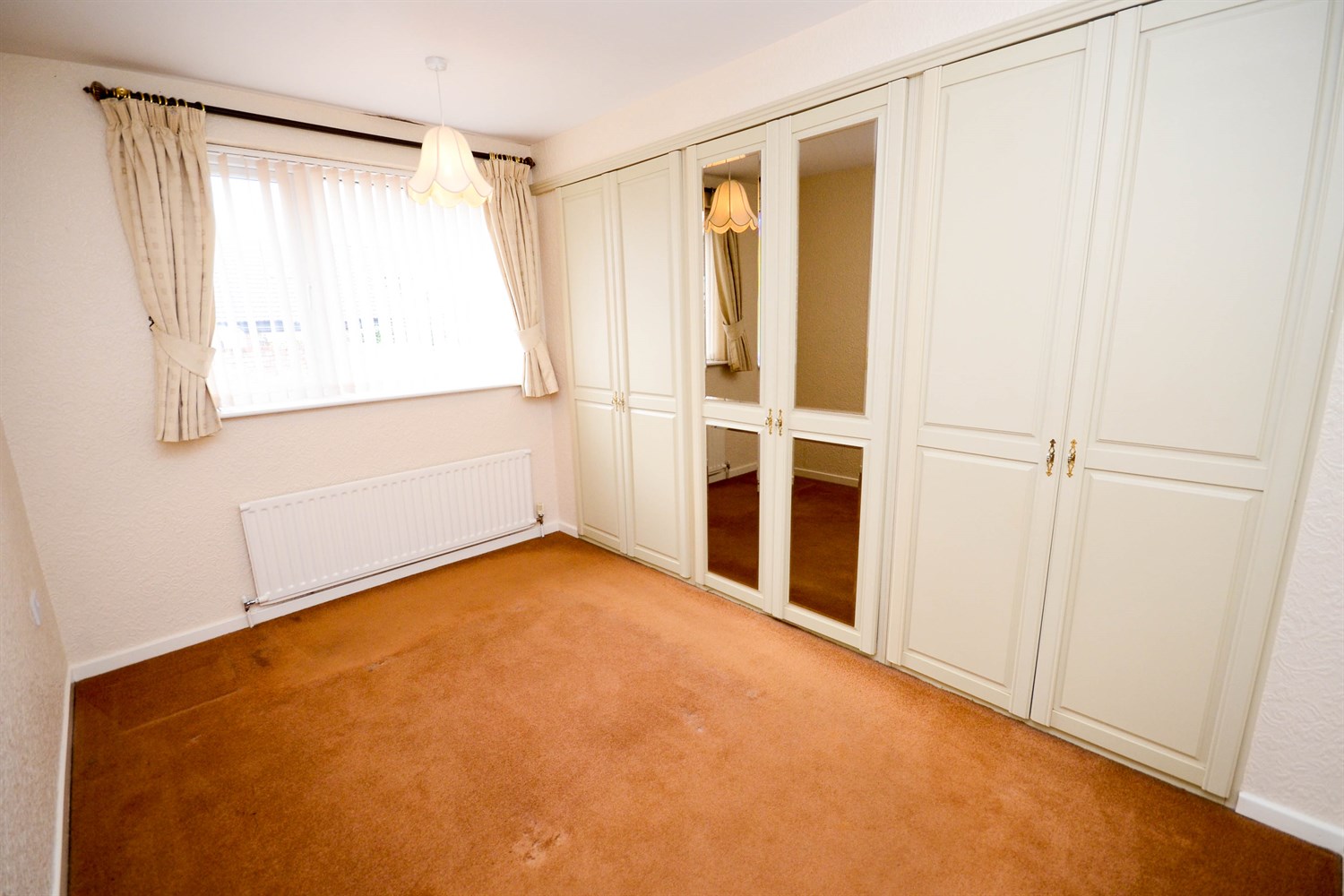 2 bed semi-detached bungalow for sale in Dene Court, Birtley  - Property Image 7
