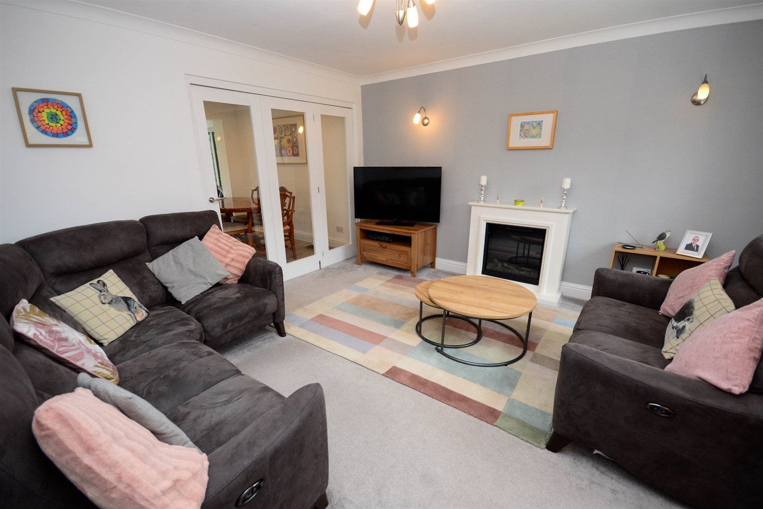 5 bed detached house for sale in Marina View, Hebburn  - Property Image 4