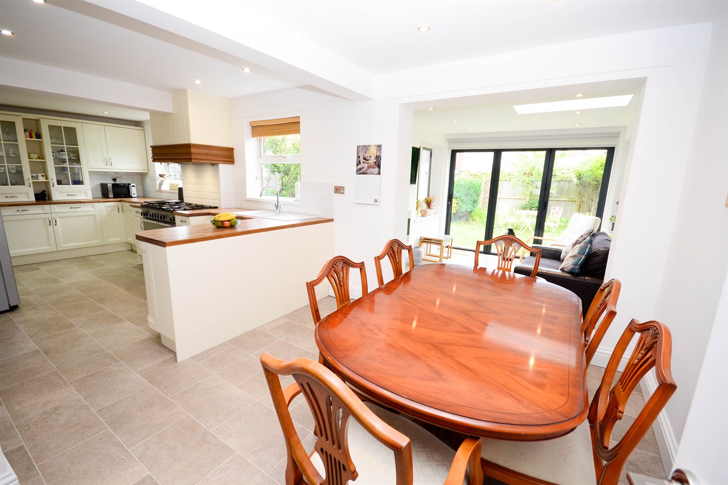 5 bed detached house for sale in Marina View, Hebburn  - Property Image 6