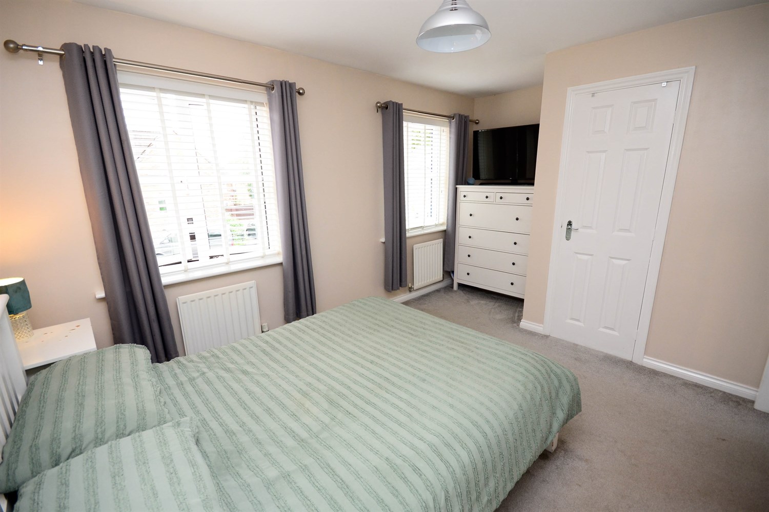 2 bed semi-detached house for sale in Walcher Grove, Gateshead  - Property Image 7