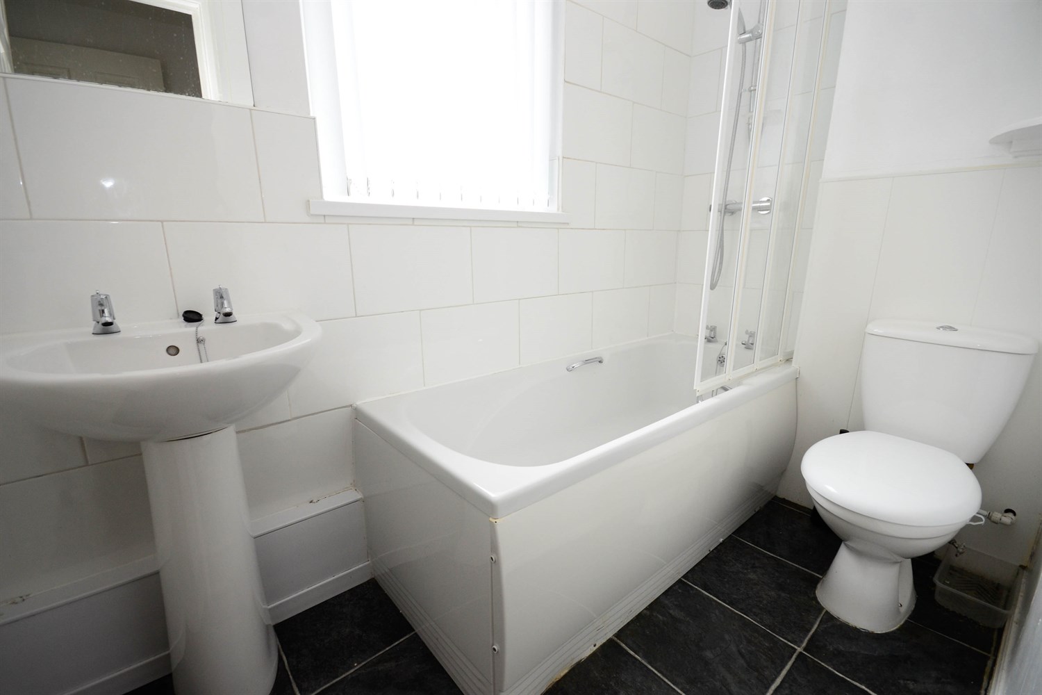 3 bed flat for sale in Axwell Terrace, Swalwell  - Property Image 7