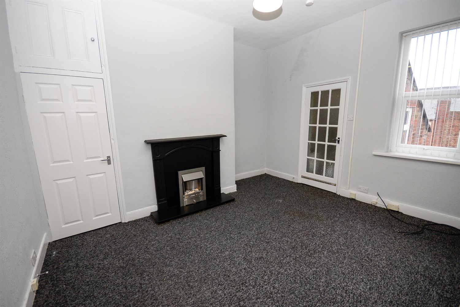 2 bed flat for sale in Chandos Street, Gateshead  - Property Image 2