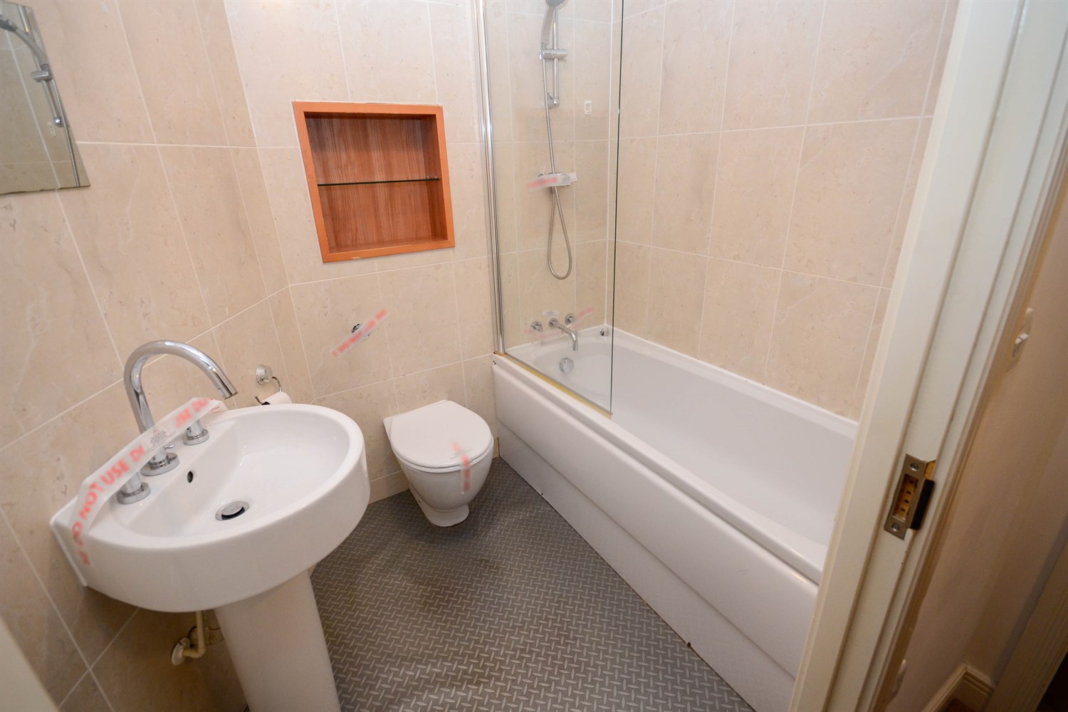 2 bed apartment for sale in Worsdell Drive, Gateshead  - Property Image 10