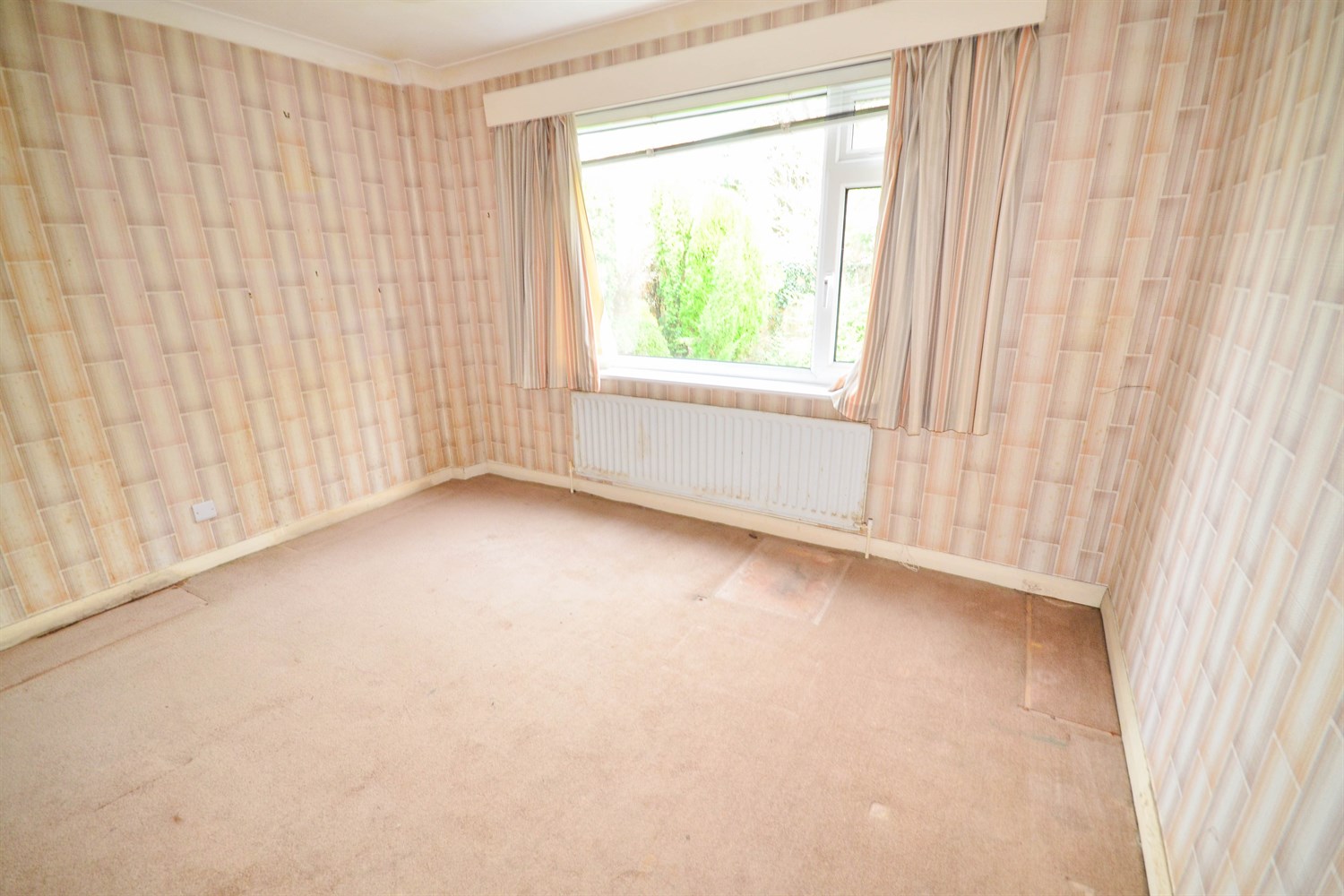 2 bed detached bungalow for sale in Ferndale Grove, East Boldon  - Property Image 2