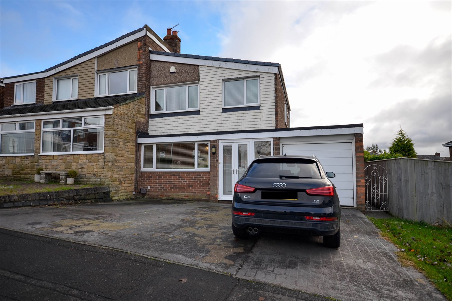 3 bed semi-detached house for sale in Crathie, Birtley - Property Image 1