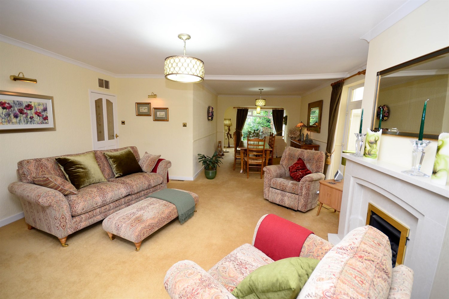 3 bed detached bungalow for sale in Hillcrest, Jarrow  - Property Image 1