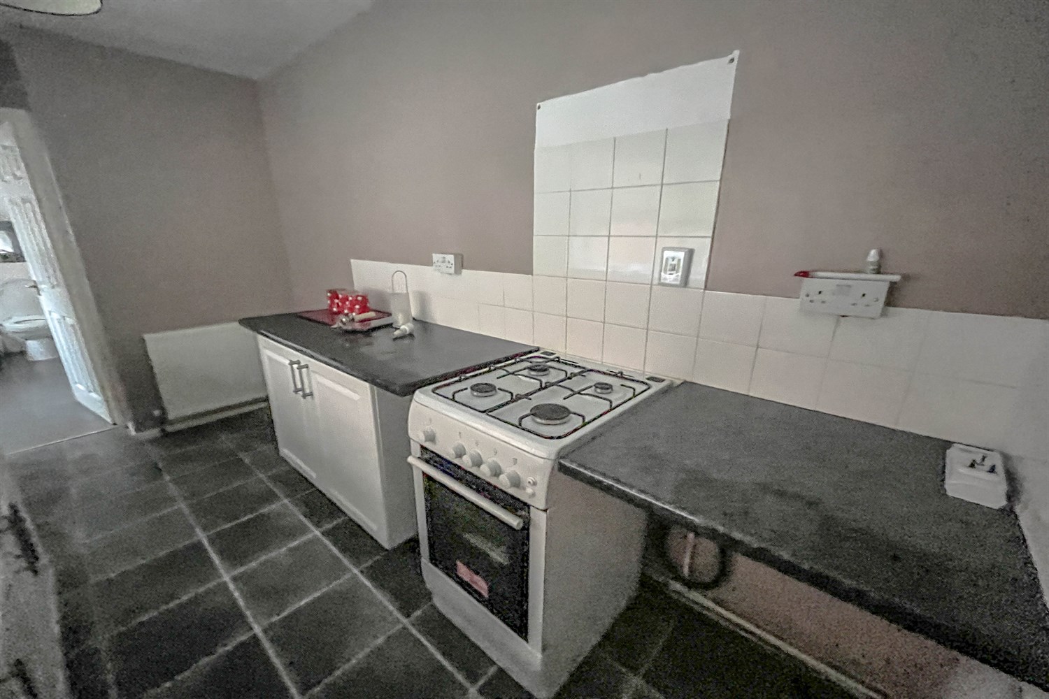 2 bed flat for sale in Reading Road, South Shields  - Property Image 7