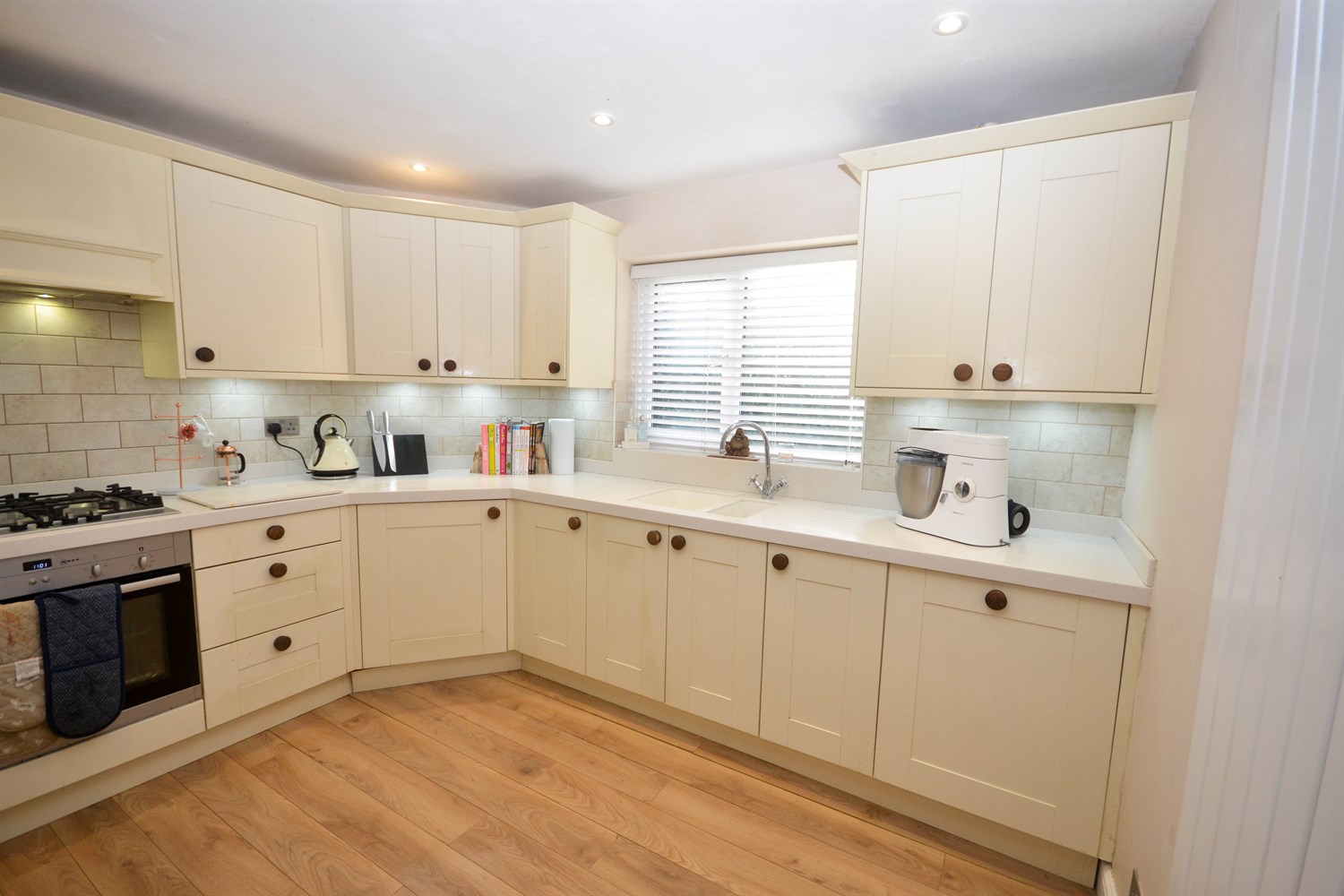 3 bed semi-detached house for sale in Sunniside Lane, Cleadon  - Property Image 3