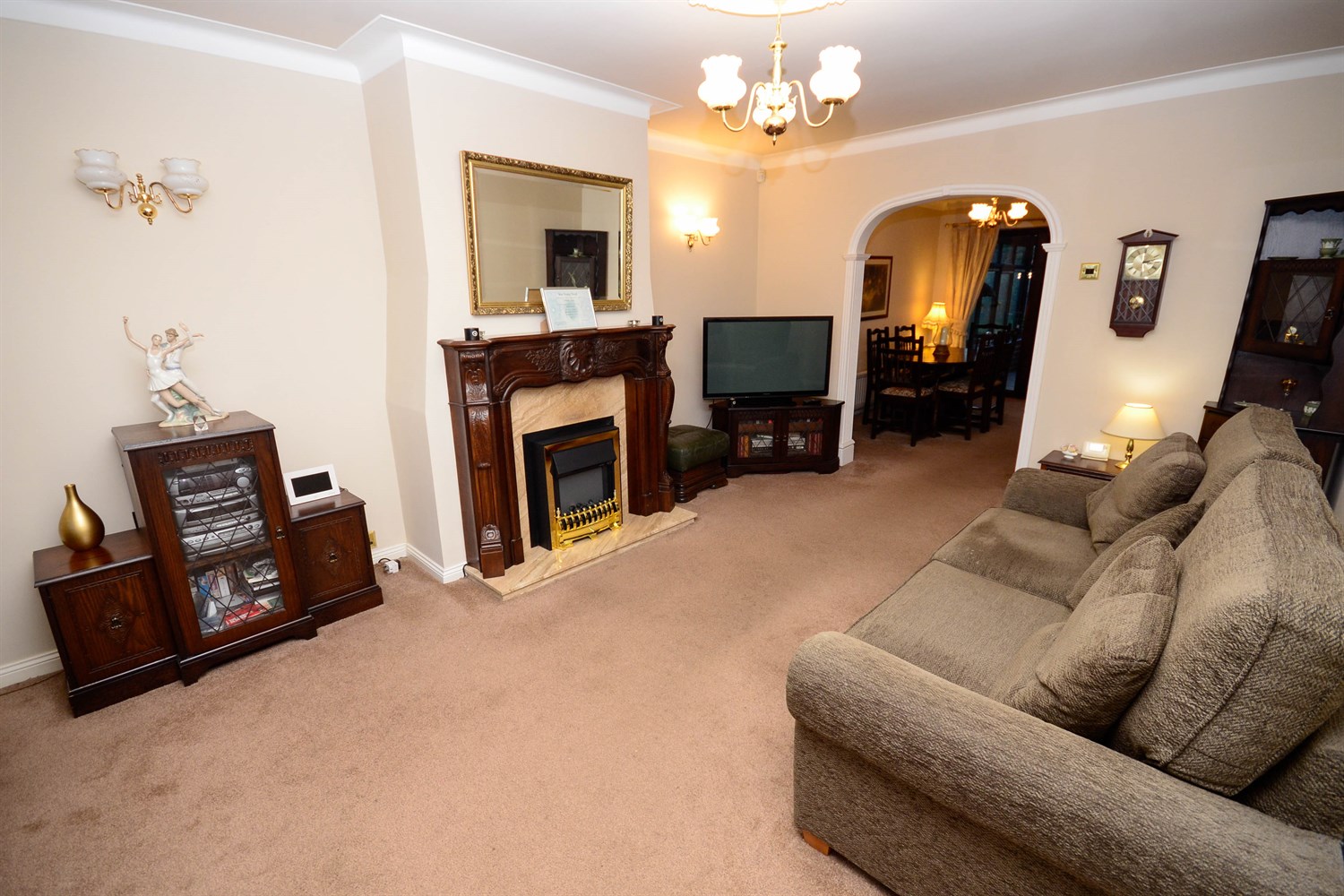 2 bed semi-detached bungalow for sale in Highfield, Birtley  - Property Image 2