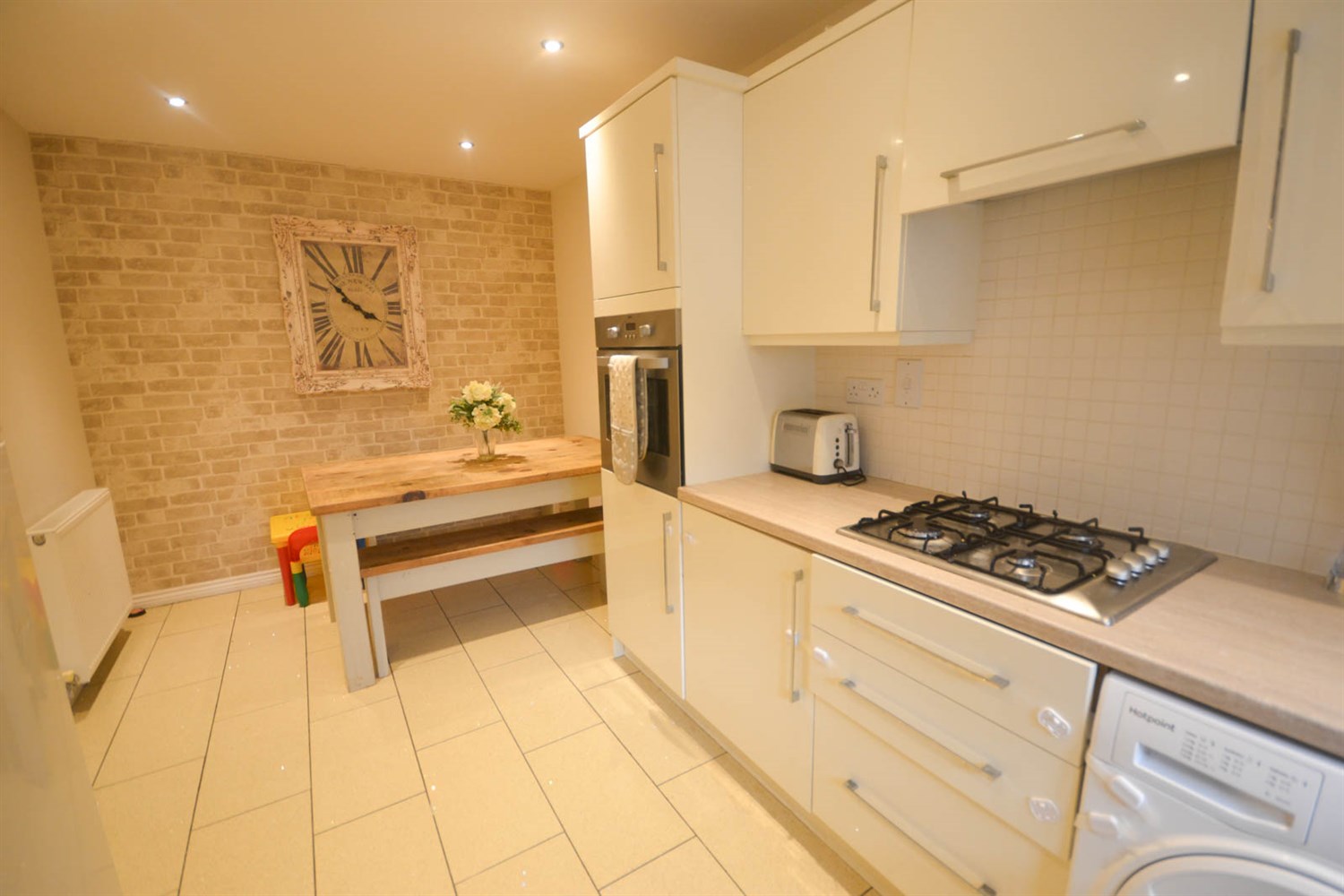 3 bed house for sale in Woodside Drive, Boldon Colliery  - Property Image 3