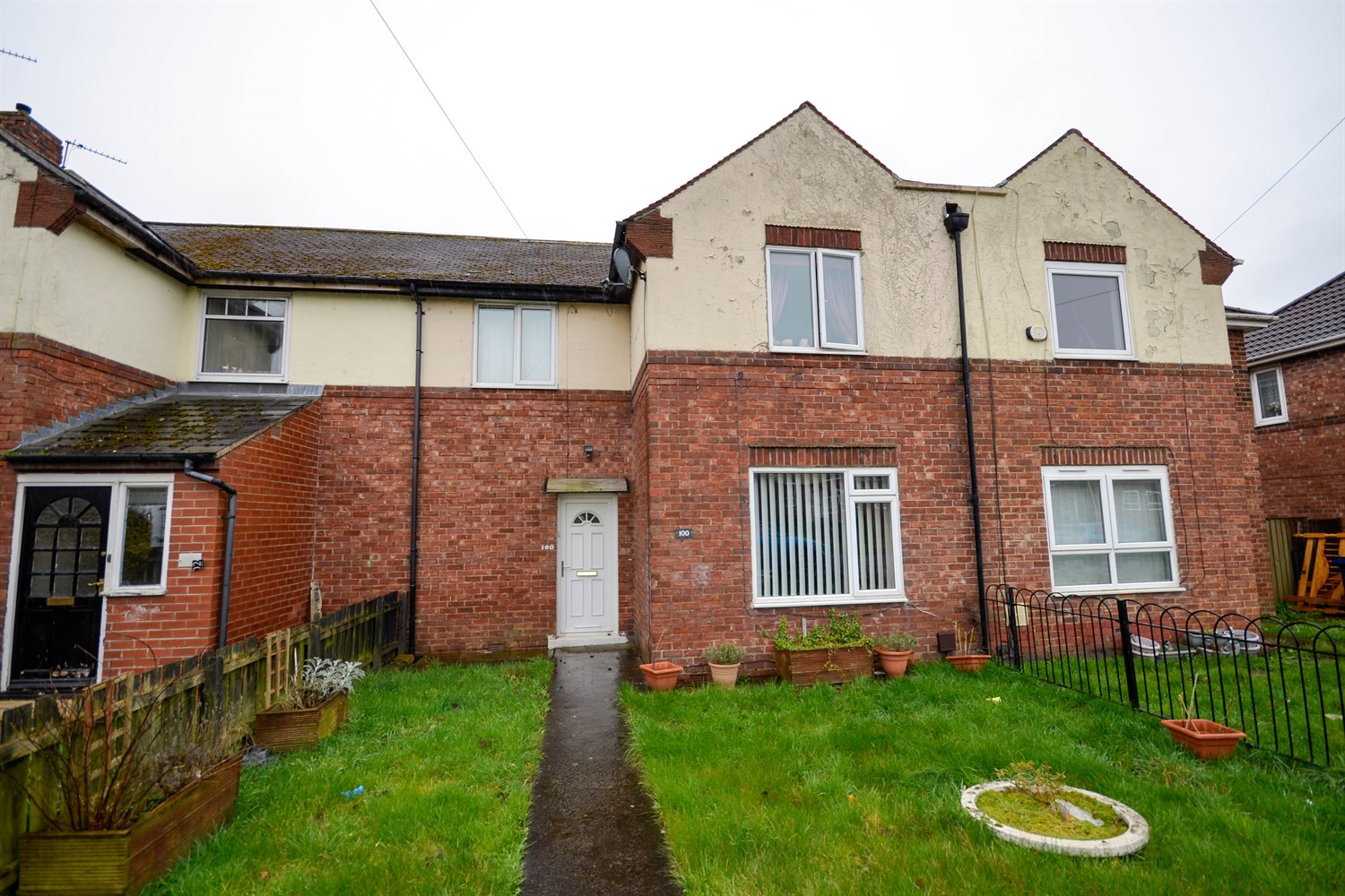 3 bed house for sale in Lansbury Drive, Birtley - Property Image 1