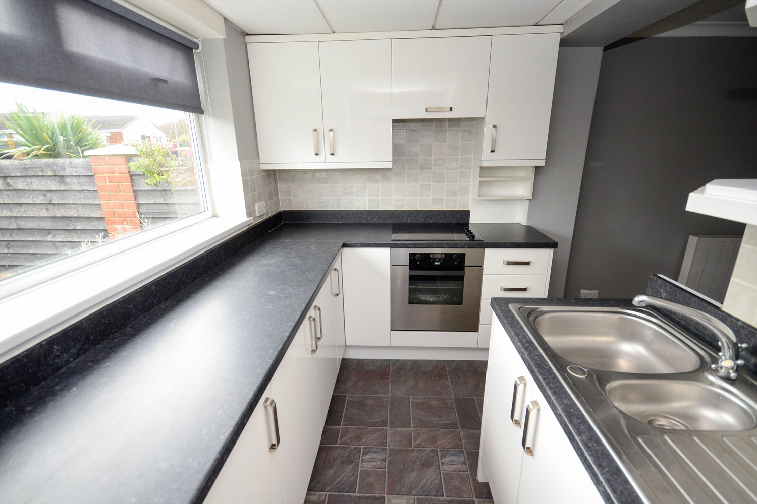 2 bed flat for sale in Lancaster Way, Jarrow  - Property Image 5