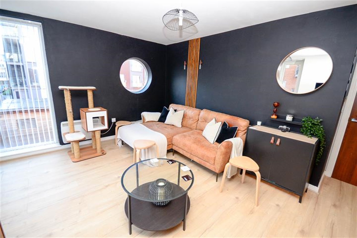 2 bed flat for sale in Midlothian Court, Gateshead - Property Image 1